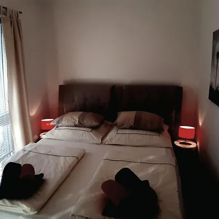Haus Linden Insel Osljak Bei Zadar In Kroatien Apartment