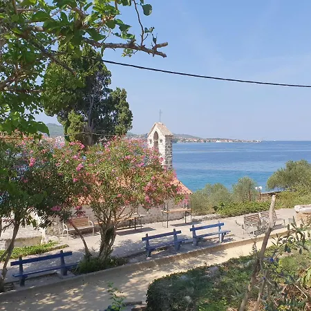Haus Linden Insel Osljak Bei Zadar In Kroatien *