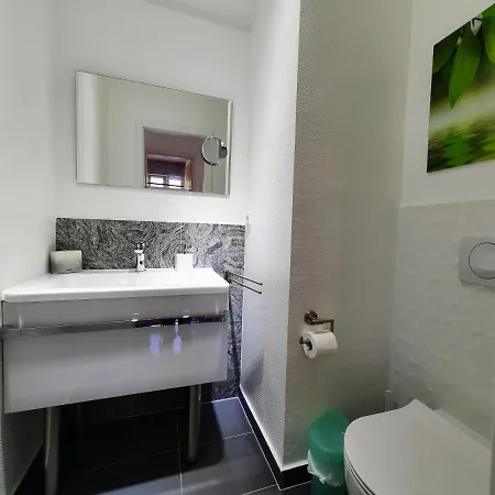 Haus Linden Insel Osljak Bei Zadar In Kroatien Apartment *